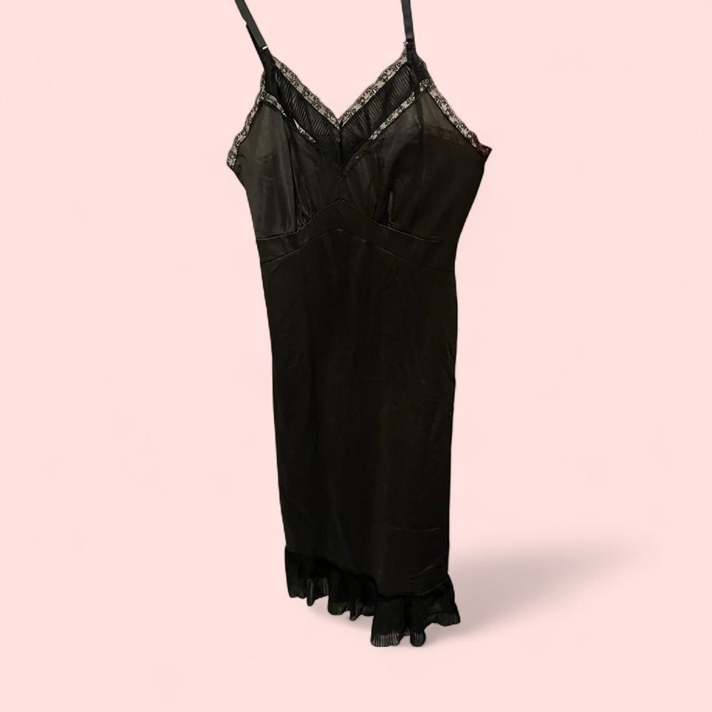 Vintage 60’s black siren whimsigoth slip dress lace pleated hem